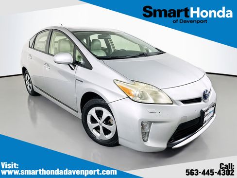 Used 2012 Toyota Prius Two FWD image 1