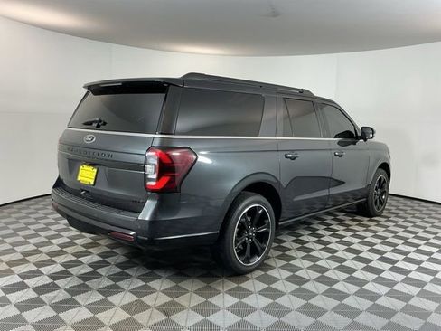 Used 2023 Ford Expedition Max Limited AWD/4WD image 4