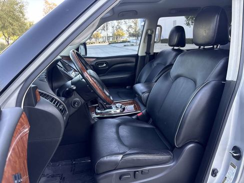 Used 2019 INFINITI QX80 Luxe AWD/4WD image 23