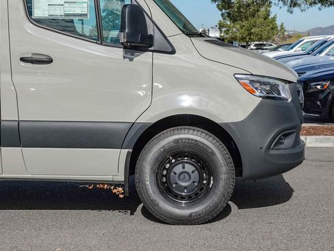 New 2025 Mercedes-Benz Sprinter 2500 image 9