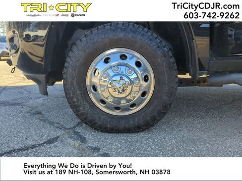 Used 2022 RAM 3500 Big Horn w/ Level C Equiment Group image 37