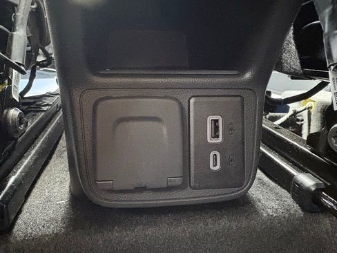 New 2026 Chevrolet TrailBlazer LT w/ Convenience Package FWD image 37