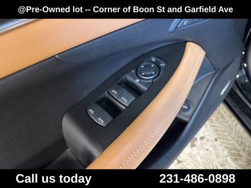 Used 2017 Buick LaCrosse Premium w/ Sun and Shade Package AWD/4WD image 16