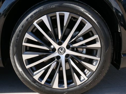 Used 2024 Lexus RX 350 Premium Plus w/ Convenience Package FWD image 23