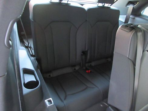 Used 2025 Audi Q7 3.0T Premium Plus w/ Premium Plus Package AWD/4WD image 43