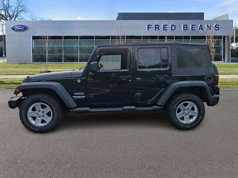 Used 2012 Jeep Wrangler Unlimited Sport AWD/4WD image 6