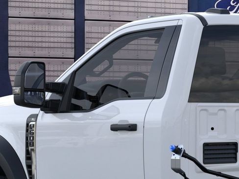 New 2026 Ford F600 4x4 Regular Cab Super Duty image 21