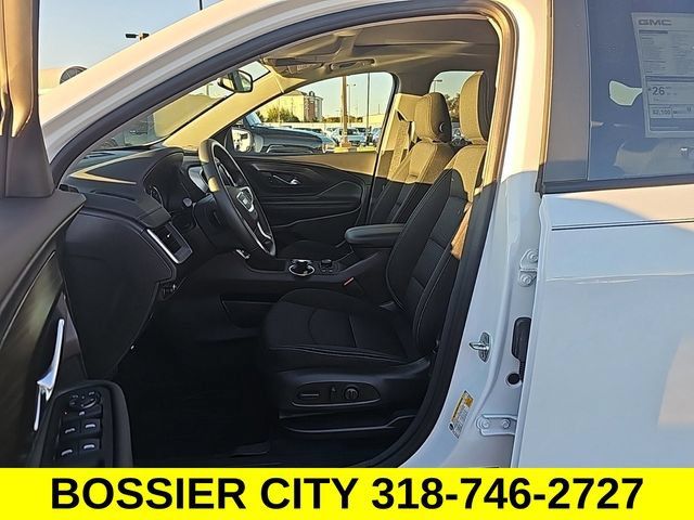 New 2024 GMC Terrain SLE w/ Driver Convenience Package FWD image 9