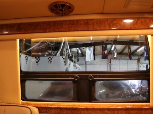 Used 2015 Mercedes-Benz Sprinter 3500 image 79