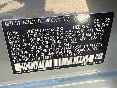 Certified 2025 Acura ADX Base image 30