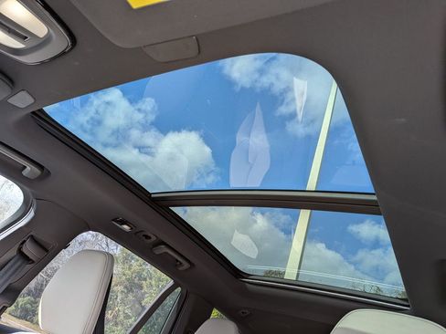 New 2026 Volvo XC90 B6 Plus w/ Protection Package Premier image 23