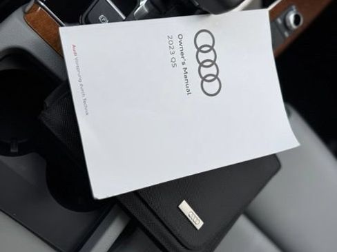 Certified 2023 Audi Q5 2.0T Premium Plus w/ Premium Plus Package AWD/4WD image 18