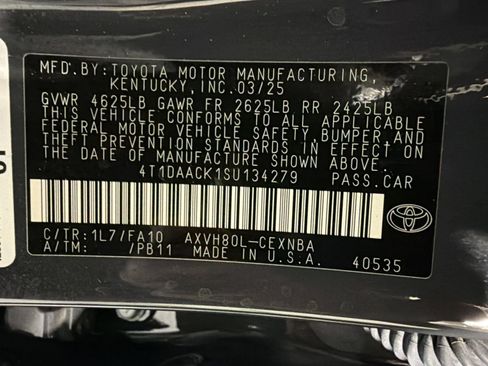 Used 2025 Toyota Camry LE FWD image 23