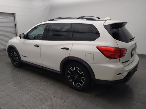 Used 2020 Nissan Pathfinder SL FWD image 3