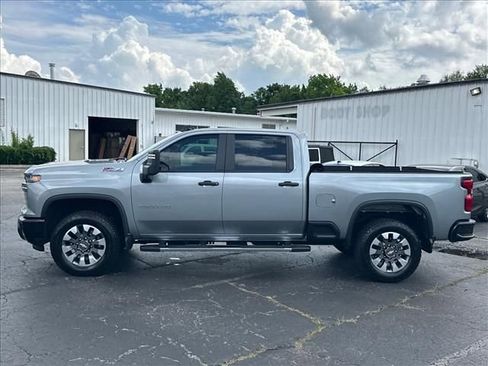 Certified 2026 Chevrolet Silverado 2500 Custom w/ Custom Value Package AWD/4WD image 7