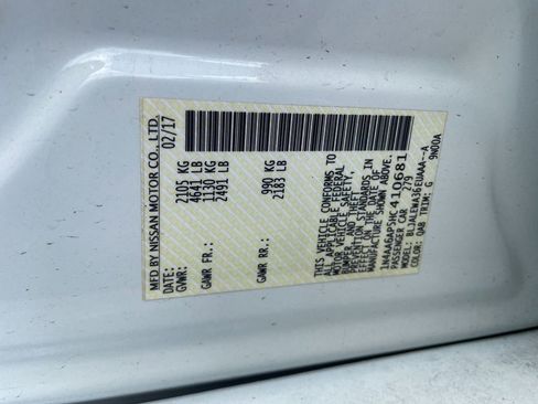 Used 2017 Nissan Maxima 3.5 SL FWD image 33