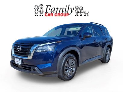 Used 2025 Nissan Pathfinder SV