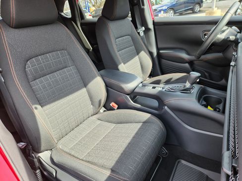 Used 2023 Honda HR-V Sport image 14