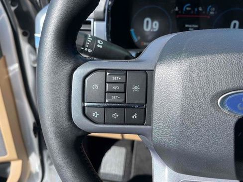 Used 2023 Ford F150 Lariat AWD/4WD image 22