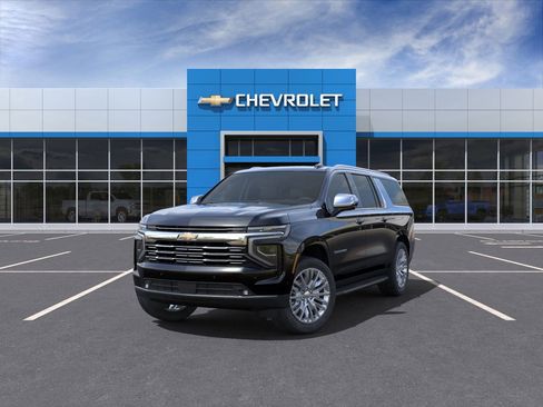 New 2025 Chevrolet Suburban Premier image 32