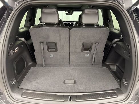 New 2026 Jeep Grand Cherokee L Limited RWD image 7