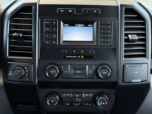 Used 2019 Ford F150 XL w/ Equipment Group 101A Mid AWD/4WD image 38