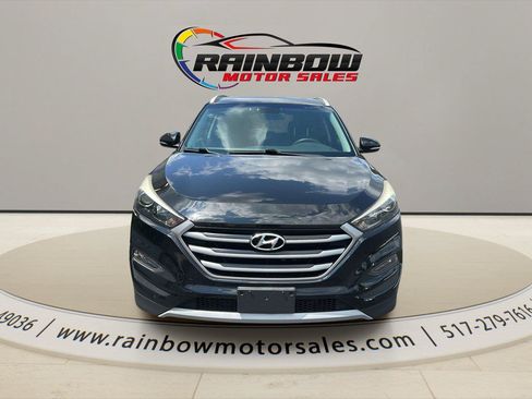 Used 2018 Hyundai Tucson Sport w/ Cargo Package FWD image 2