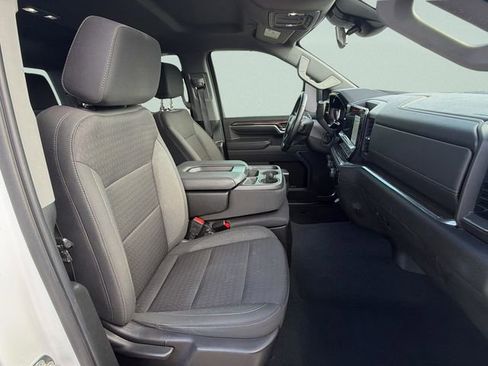 Used 2024 Chevrolet Silverado 2500 LT image 12