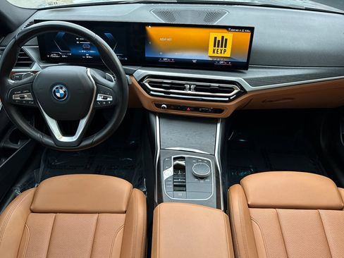 Used 2023 BMW 330e 330e iPerformance image 3