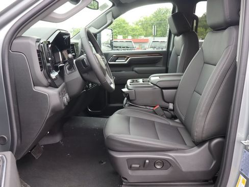 New 2026 Chevrolet Silverado 2500 LT w/ All Star Edition AWD/4WD image 5
