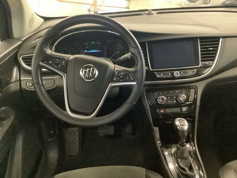 Used 2018 Buick Encore Preferred image 10