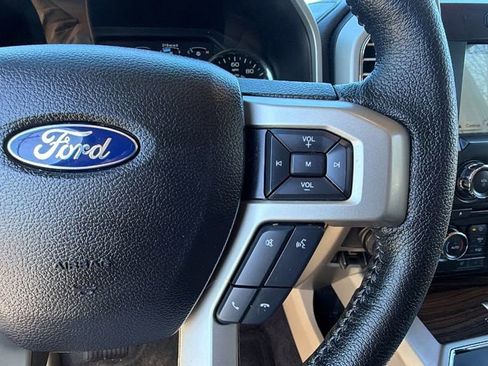 Used 2016 Ford F150 Lariat image 26