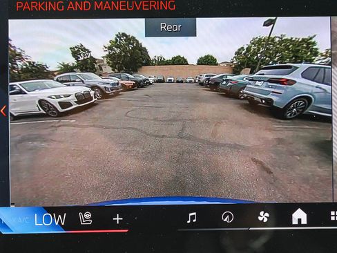 New 2026 BMW i4 eDrive40 w/ M Sport Package RWD image 24