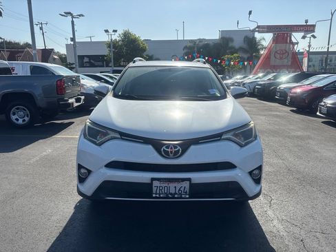 Used 2016 Toyota RAV4 XLE FWD image 9