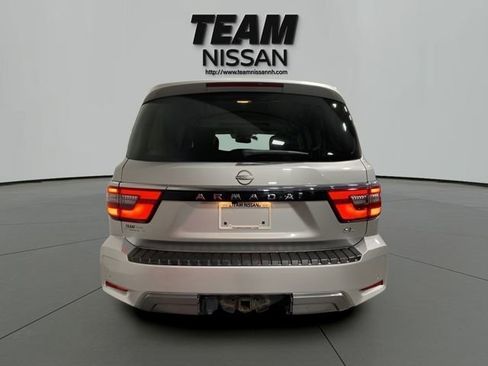 Used 2021 Nissan Armada SL w/ Captain's Chairs Package AWD/4WD image 5
