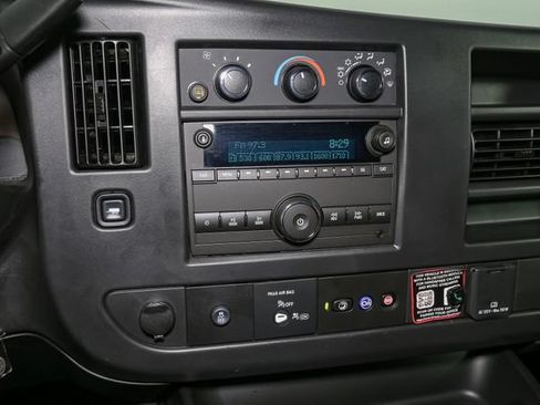 Used 2025 Chevrolet Express 2500 w/ Driver Convenience Package RWD image 21