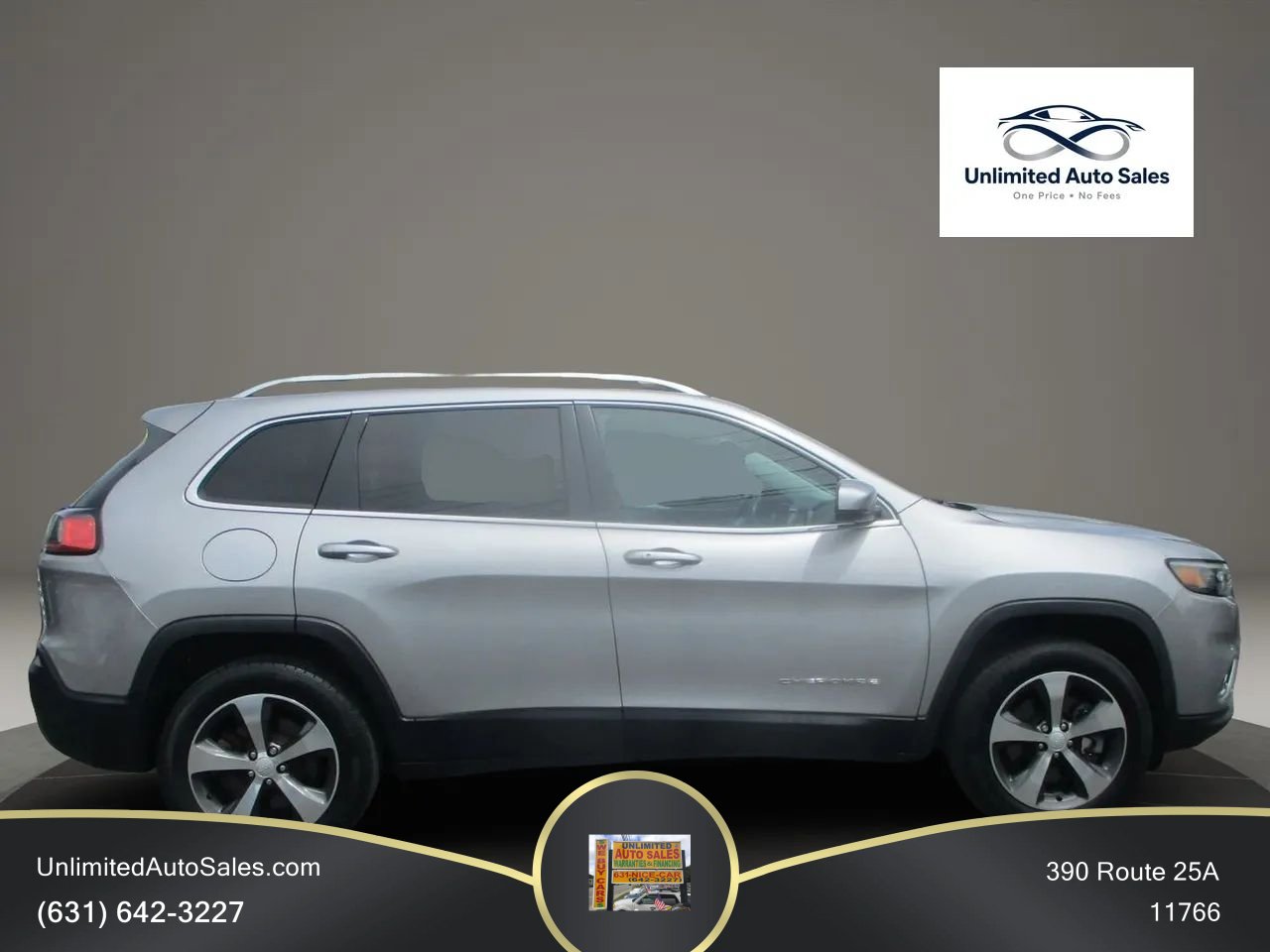Used 2019 Jeep Cherokee Limited AWD/4WD image 4
