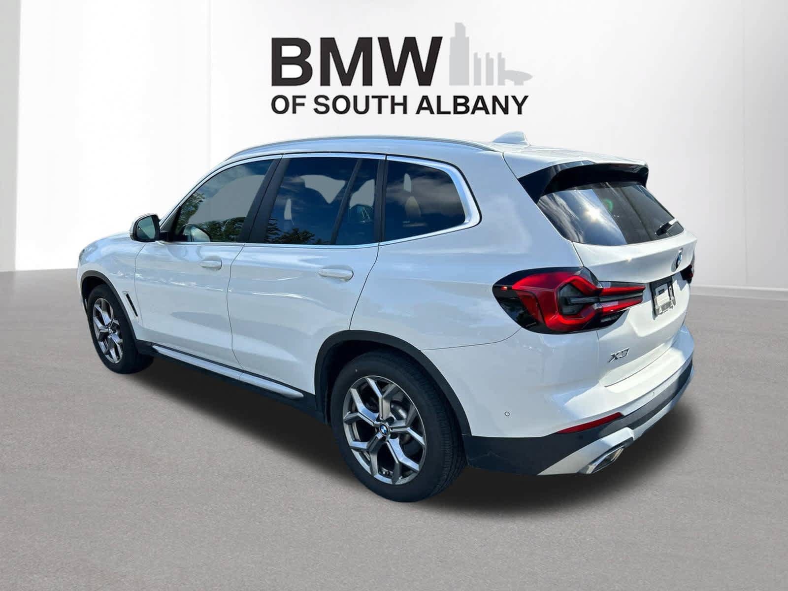 Used 2024 BMW X3 xDrive30i w/ Convenience Package AWD/4WD image 6