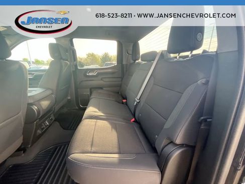 Used 2024 Chevrolet Silverado 1500 LT image 24