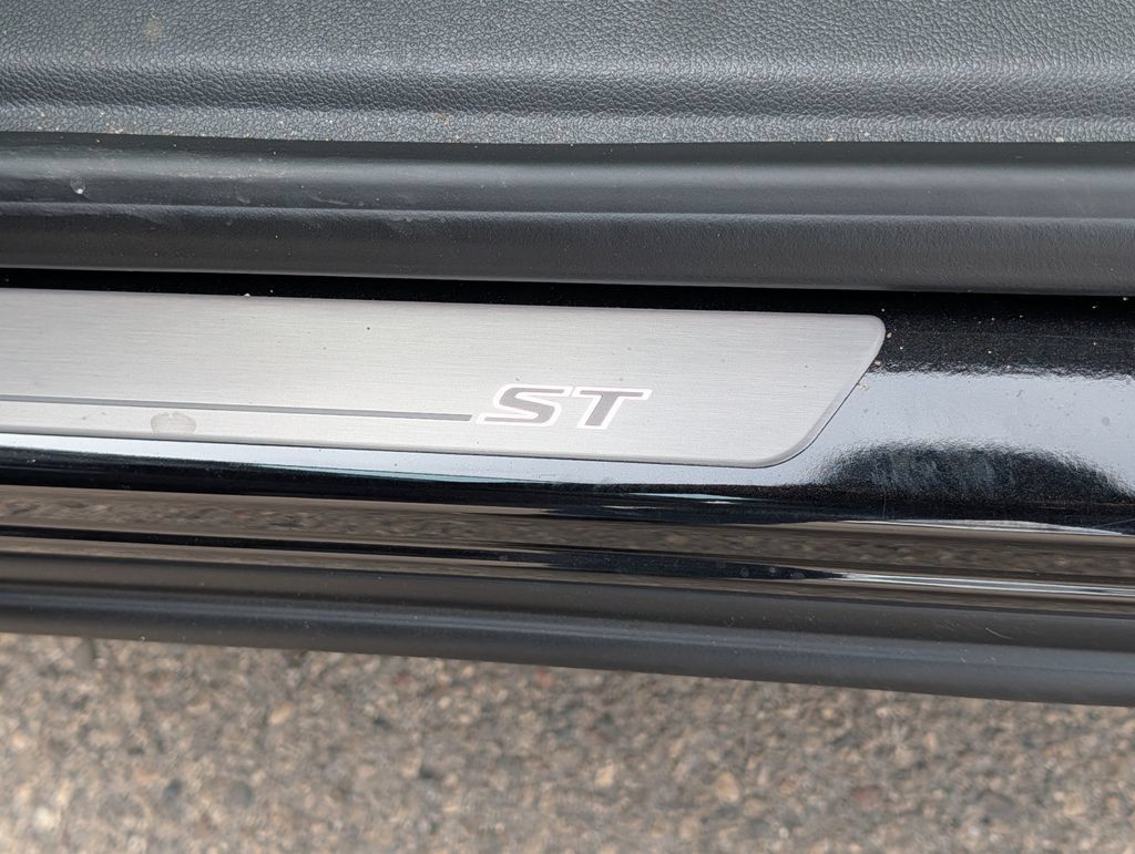 New 2026 Buick Envision Sport Touring AWD/4WD image 9