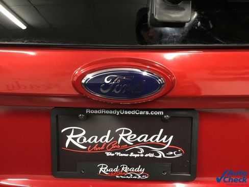 Used 2011 Ford Escape XLT image 17