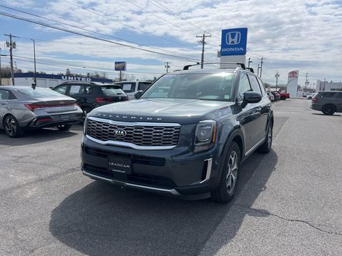 Used 2020 Kia Telluride EX w/ Towing Package image 1
