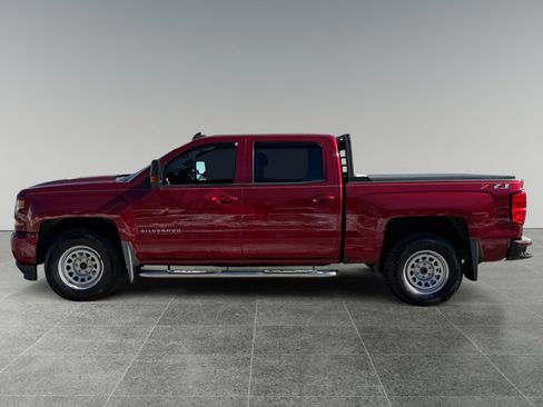Used 2018 Chevrolet Silverado 1500 LT w/ All Star Edition image 2