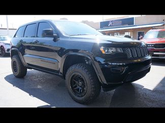 Used 2018 Jeep Grand Cherokee Altitude image 1