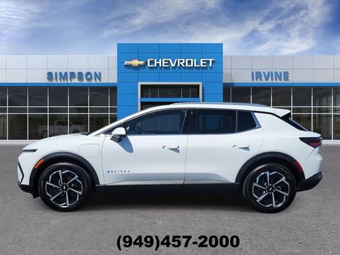 Used 2026 Chevrolet Equinox EV LT FWD image 5