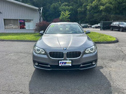 Used 2015 BMW 528i xDrive Sedan AWD/4WD image 9
