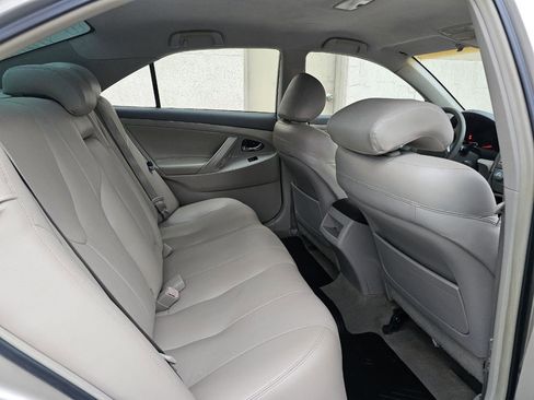 Used 2007 Toyota Camry LE FWD image 20