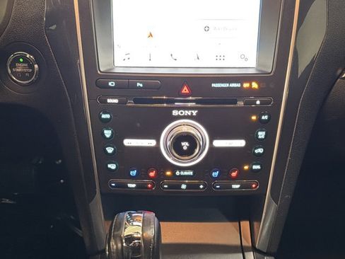 Used 2018 Ford Explorer Limited AWD/4WD image 33