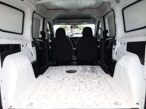Used 2018 RAM ProMaster City Tradesman FWD image 16