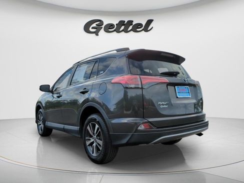 Used 2018 Toyota RAV4 XLE FWD image 7